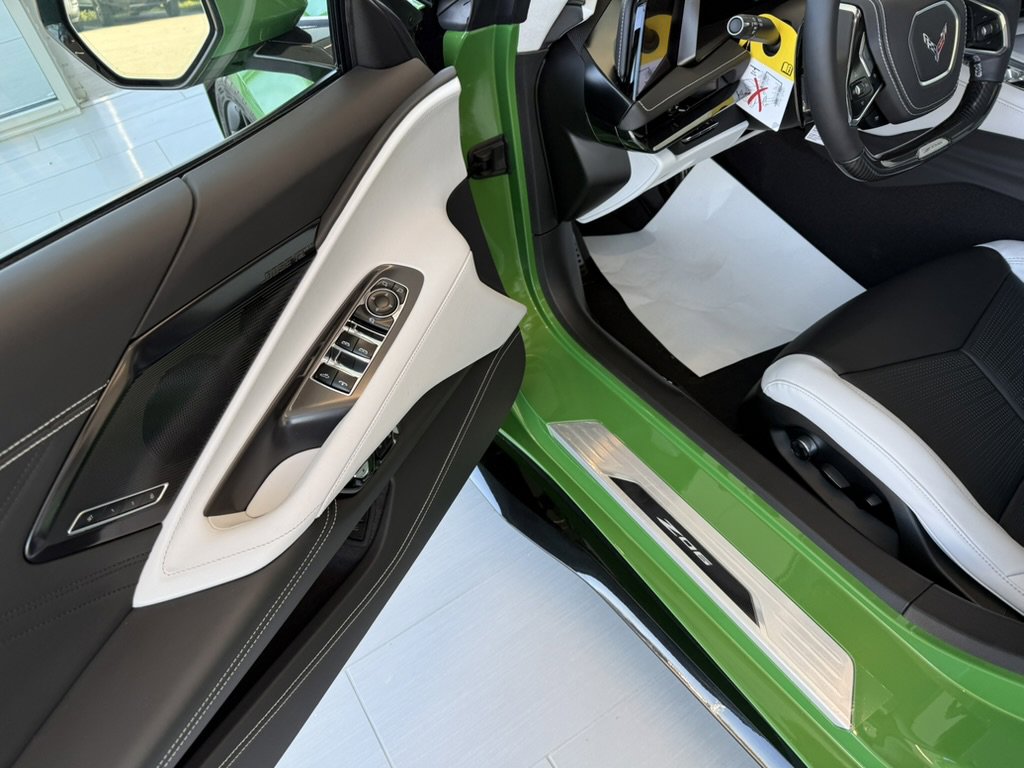 New 2026 Chevrolet Corvette Z06 w/ Stealth Interior Trim Package image 8