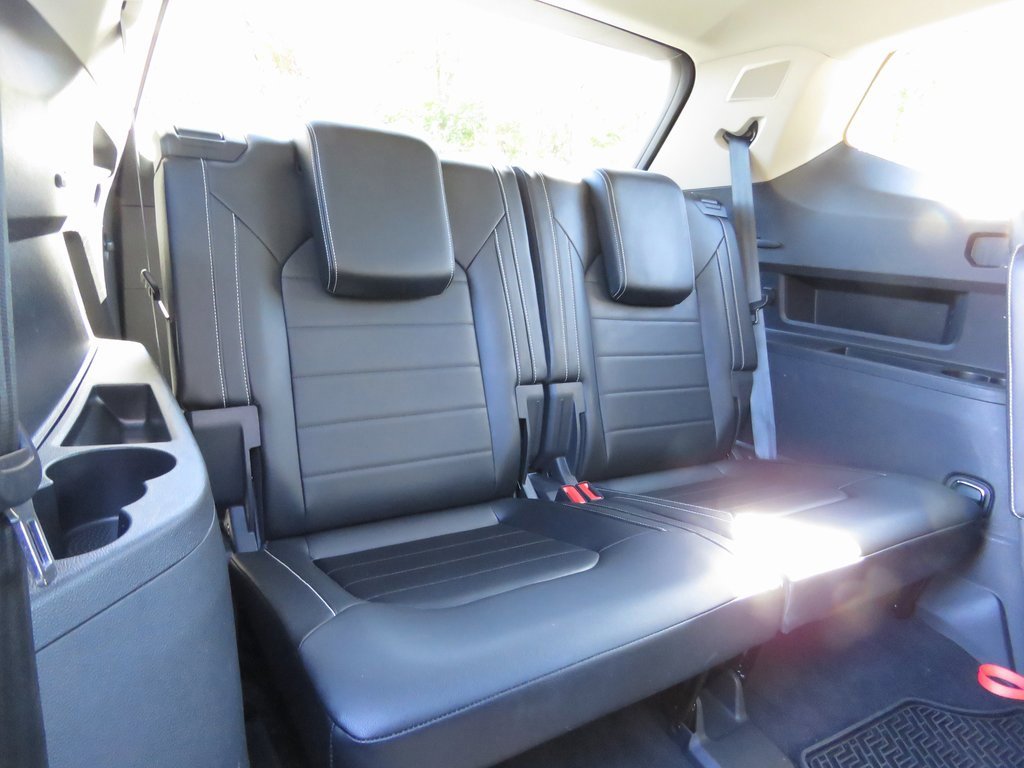 Used 2022 Volkswagen Atlas SEL Premium image 18