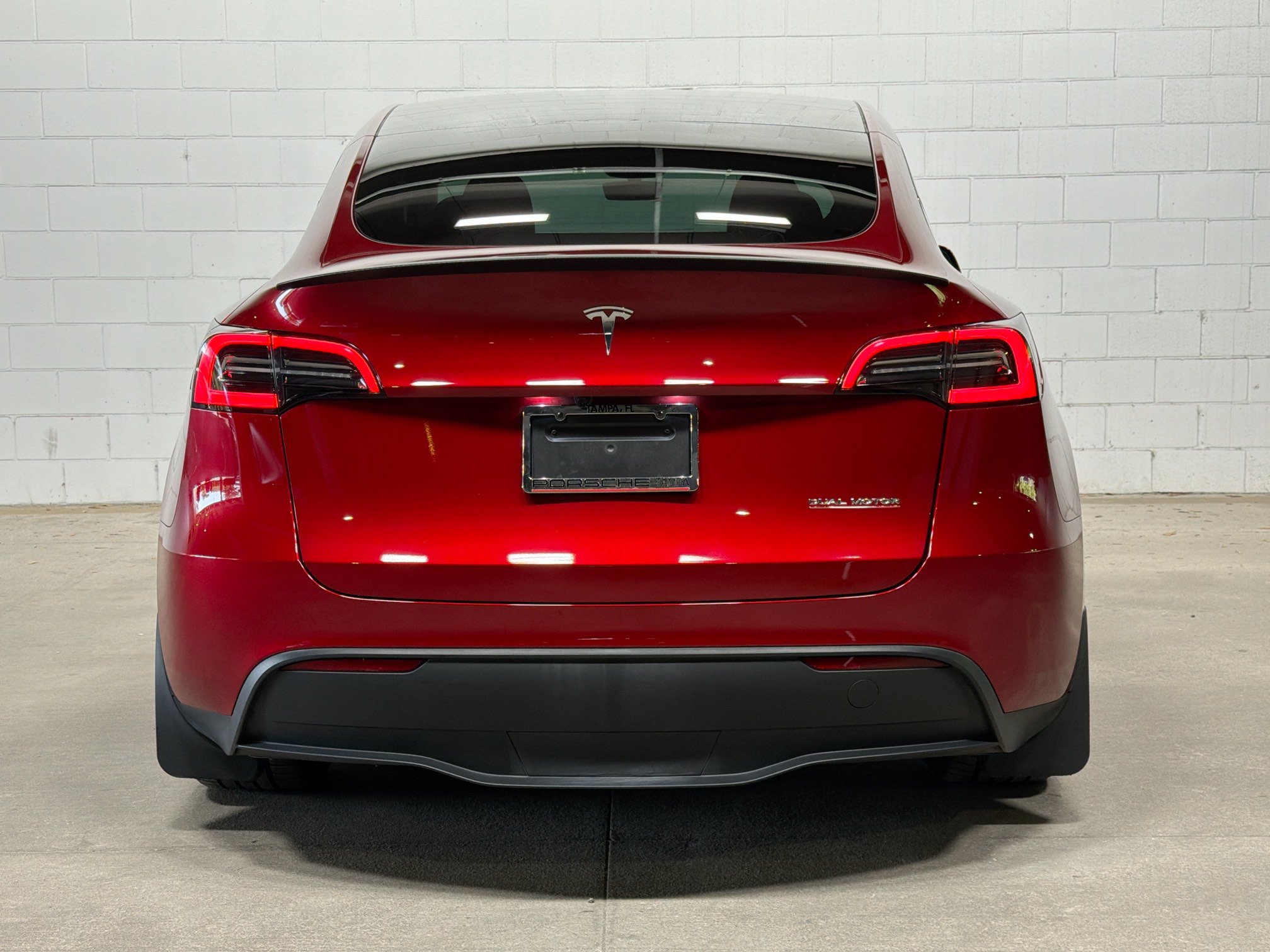 Used 2024 Tesla Model Y Performance AWD/4WD image 8