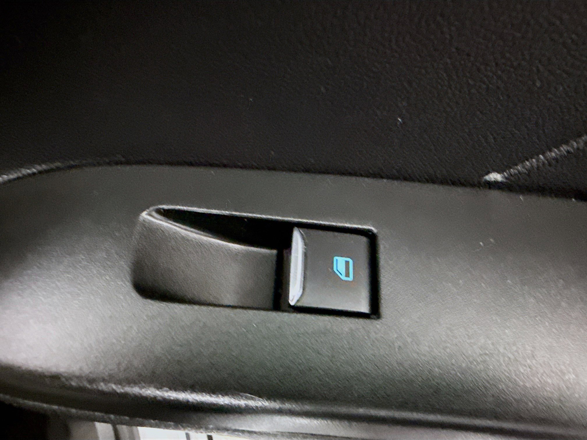 Used 2022 Ford Escape SE image 31