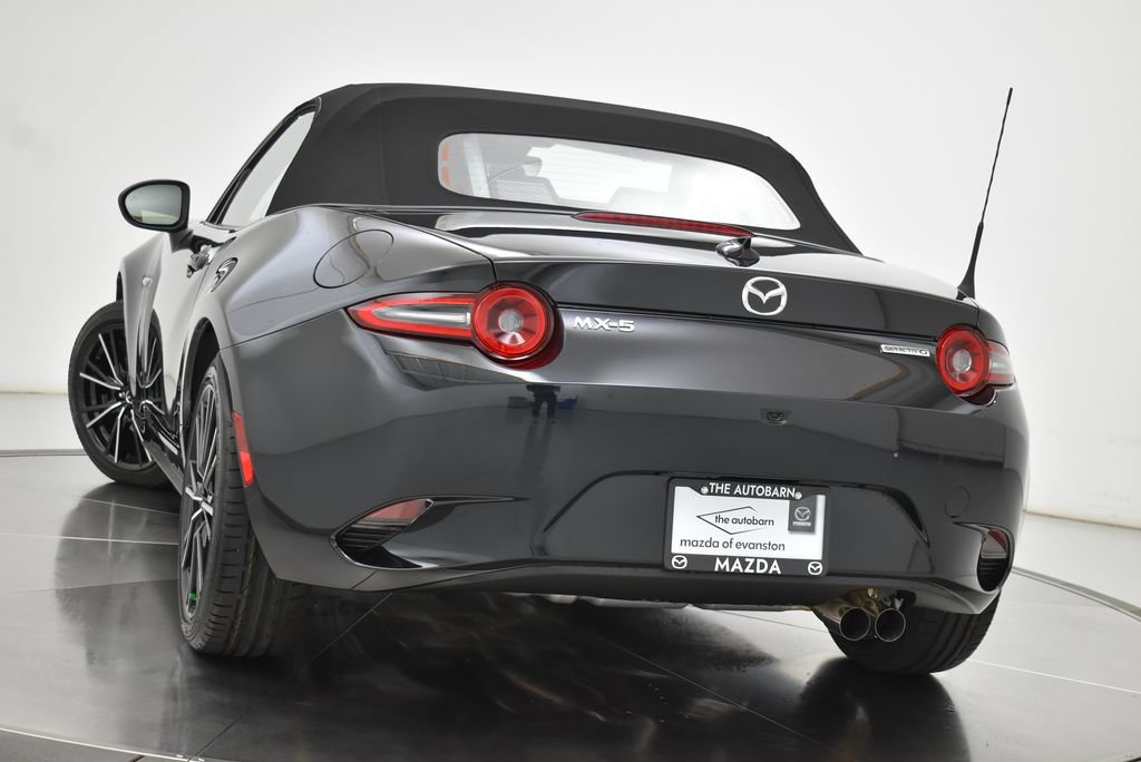 New 2026 MAZDA MX-5 Miata Grand Touring w/ Weather Package RWD image 9
