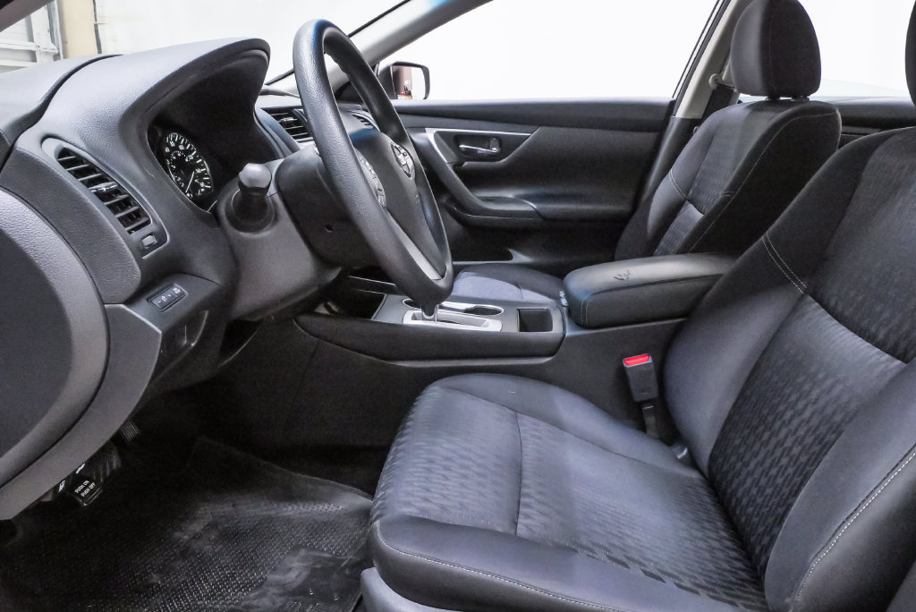 Used 2018 Nissan Altima 2.5 S w/ S Convenience Package FWD image 9