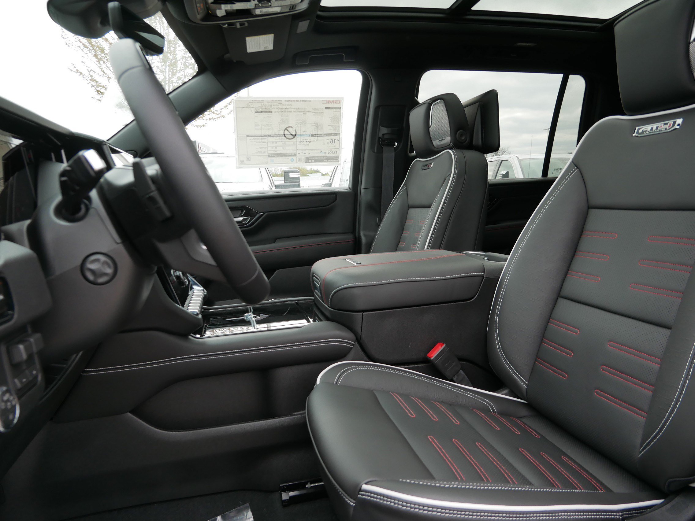 New 2026 GMC Yukon XL AT4 Ultimate AWD/4WD image 4