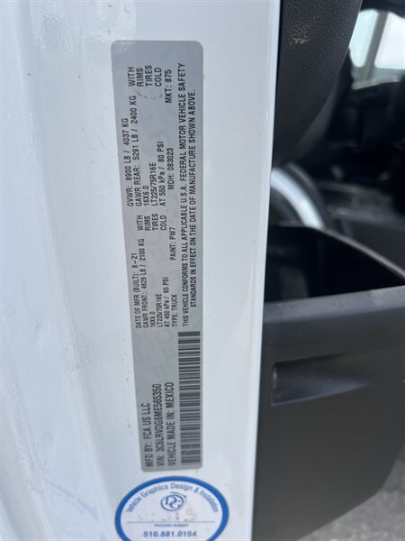 Used 2021 RAM ProMaster 2500 w/ Convenience Group FWD image 7