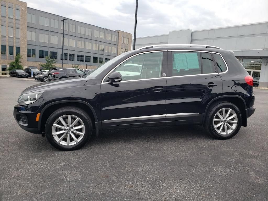 Used 2017 Volkswagen Tiguan Wolfsburg Edition AWD/4WD image 4