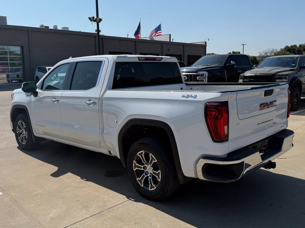 Used 2025 GMC Sierra 1500 SLT AWD/4WD image 4