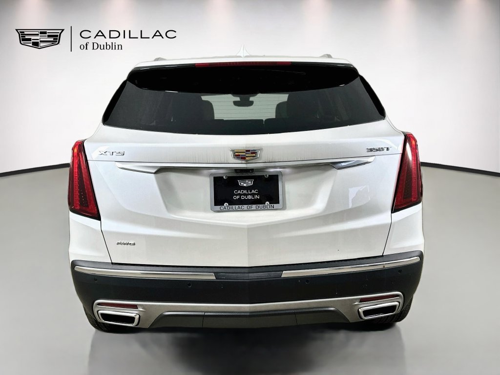 New 2026 Cadillac XT5 Premium Luxury w/ LPO, Floor Liner Package AWD/4WD image 6