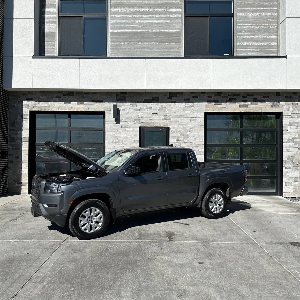 Used 2022 Nissan Frontier SV w/ Technology Package AWD/4WD image 22