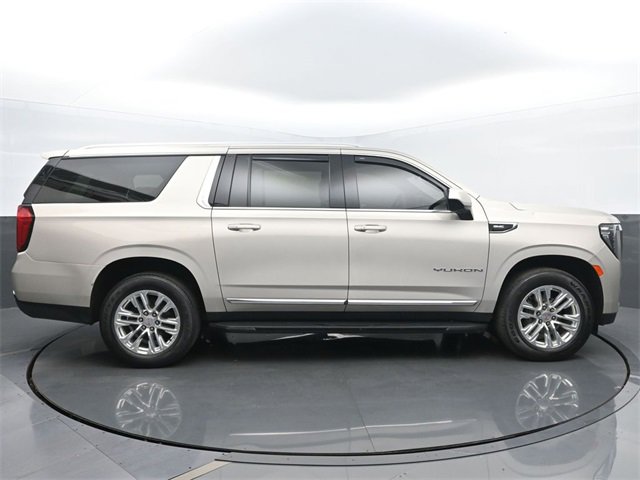 Used 2023 GMC Yukon XL SLT image 6