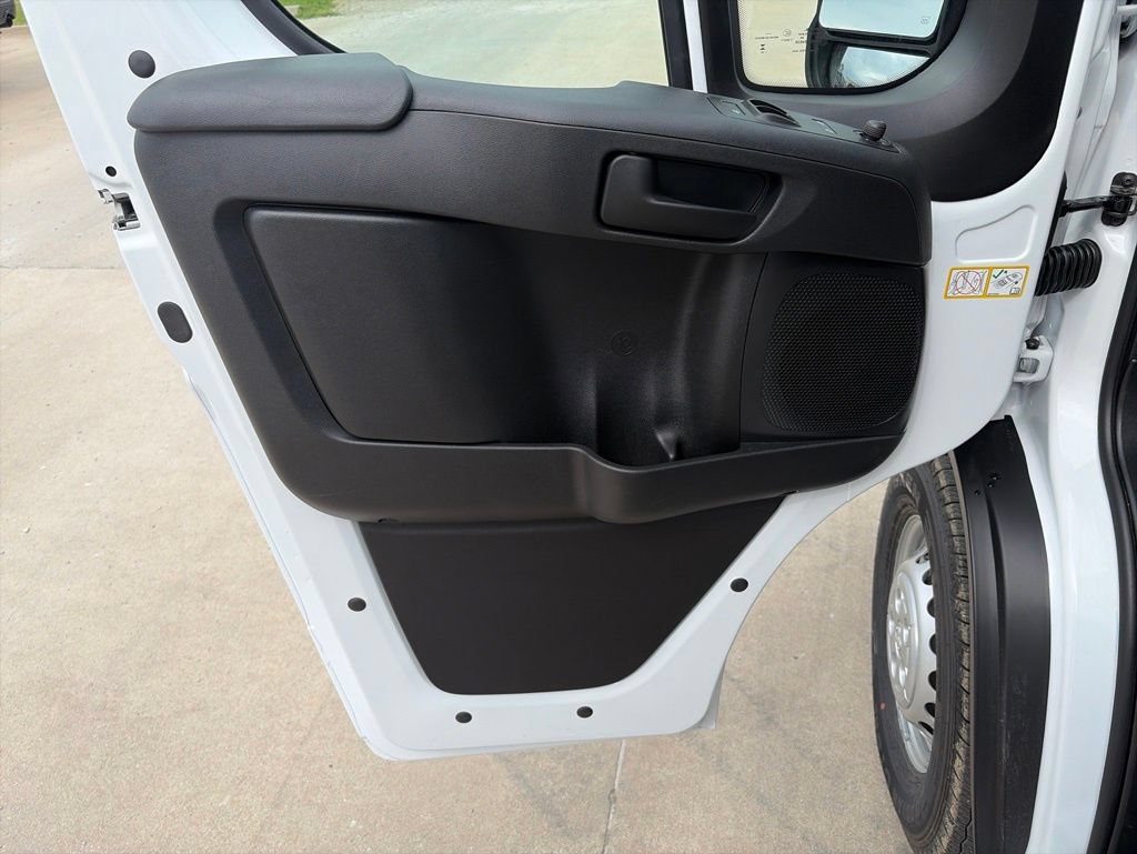 New 2026 RAM ProMaster 2500 w/ Convenience Group FWD image 39