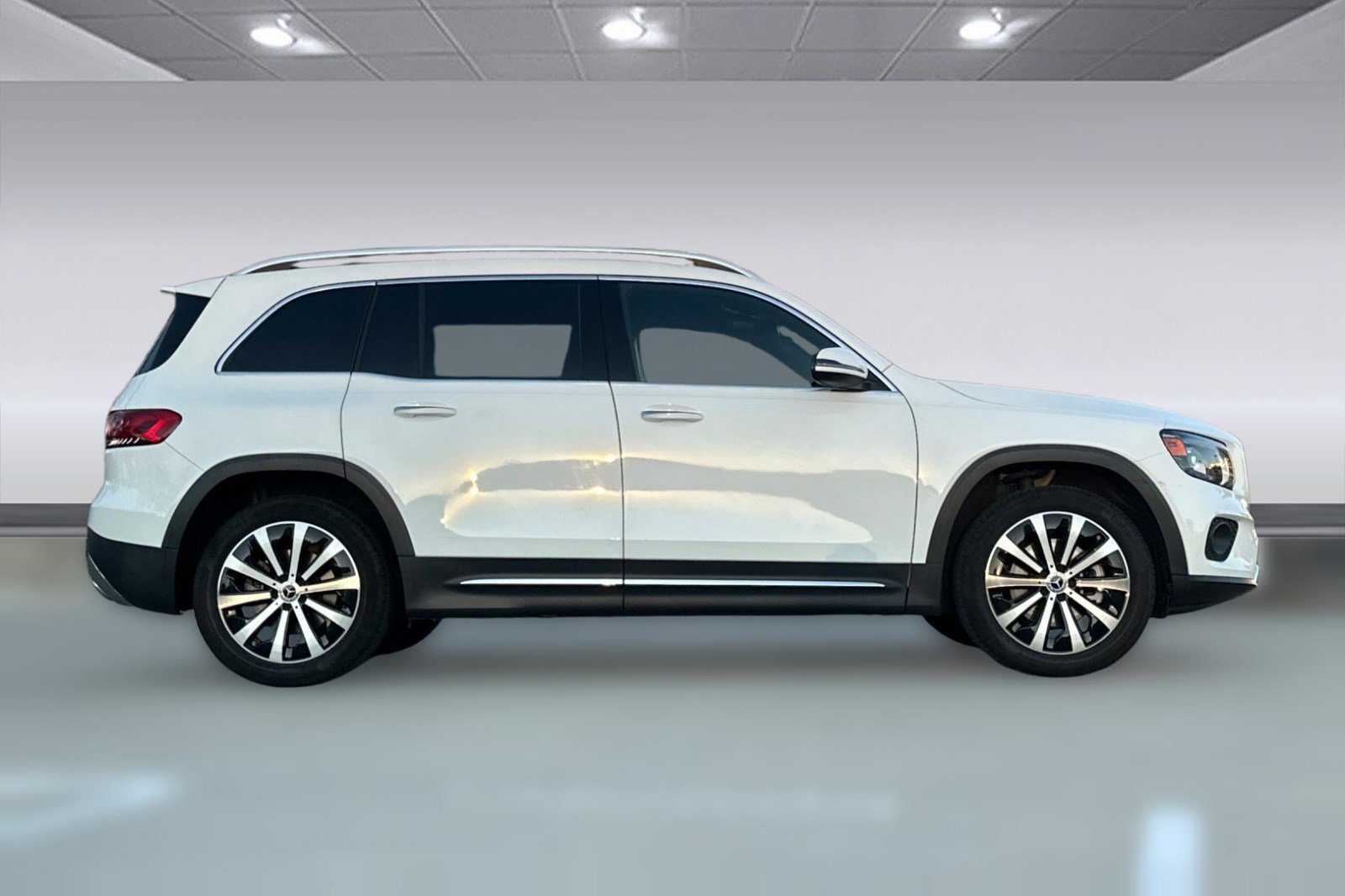 Certified 2023 Mercedes-Benz GLB 250 image 8