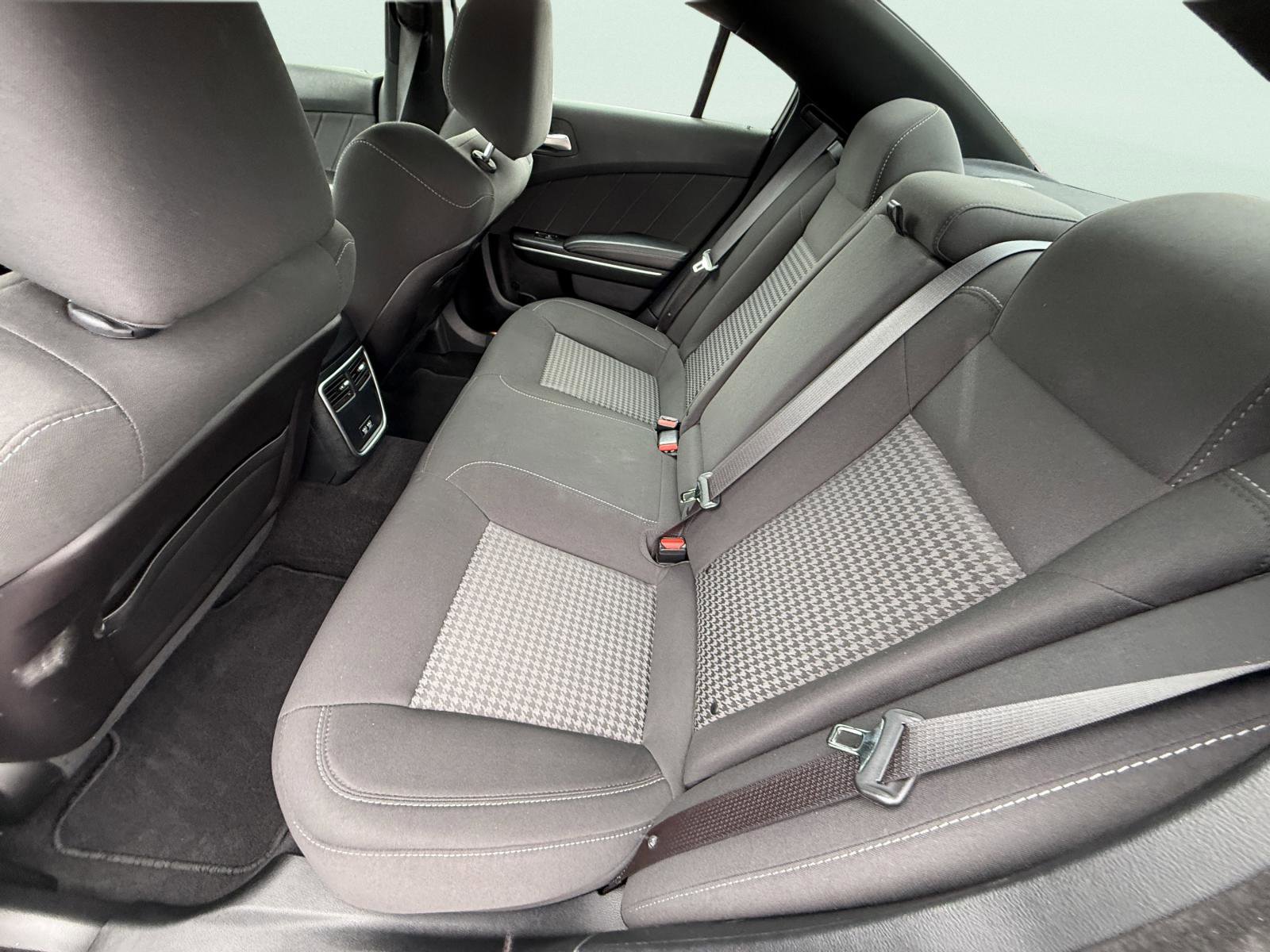 Used 2019 Dodge Charger Scat Pack RWD image 11