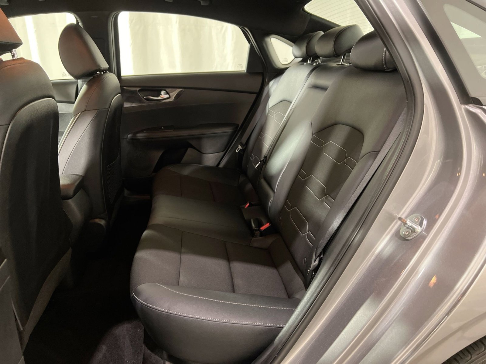 Used 2023 Kia Forte GT-Line w/ GT-Line Technology Package image 22