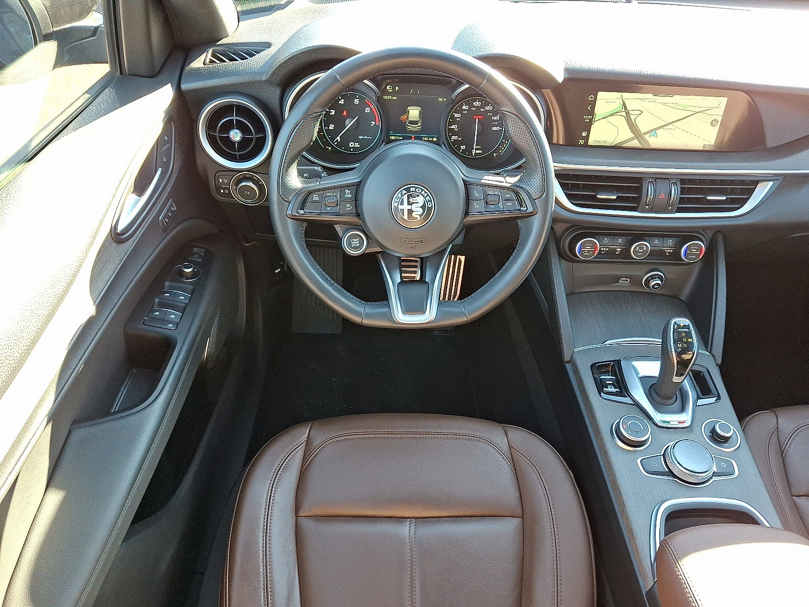 Used 2022 Alfa Romeo Stelvio Ti image 11