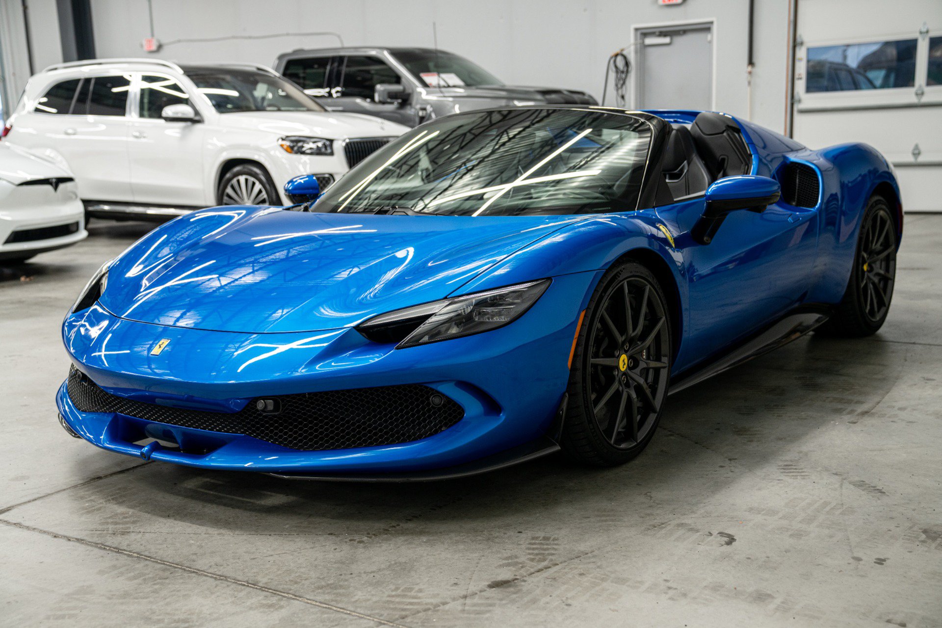 Used 2024 Ferrari 296 GTS RWD image 5