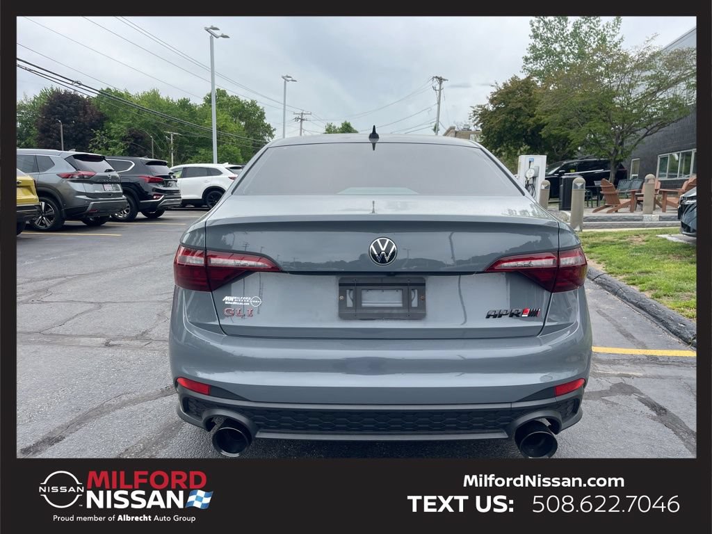 Used 2022 Volkswagen Jetta GLI Autobahn FWD image 4