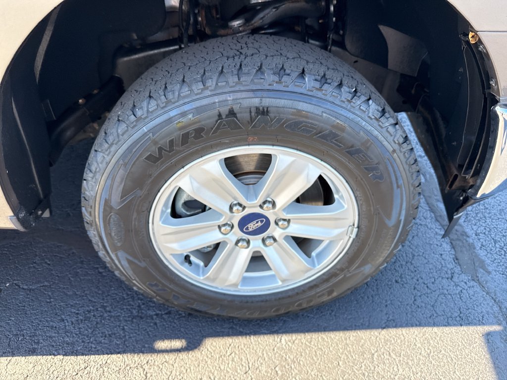 Used 2019 Ford F150 XLT w/ Trailer Tow Package AWD/4WD image 27