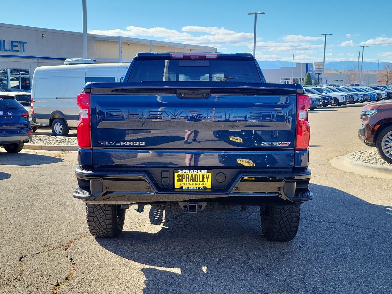 Used 2023 Chevrolet Silverado 1500 ZR2 w/ Technology Package image 7