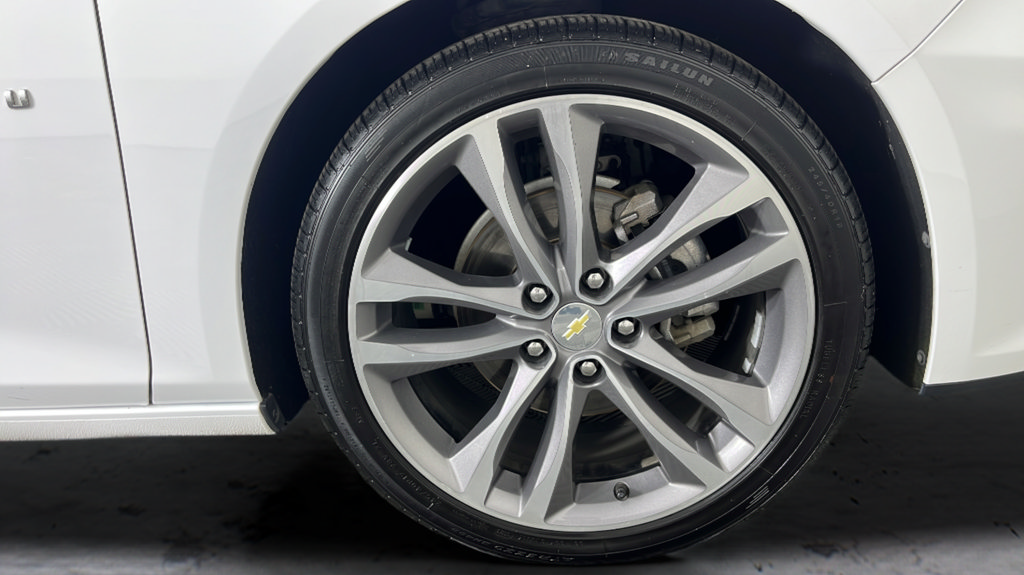 Used 2022 Chevrolet Malibu LT FWD image 50