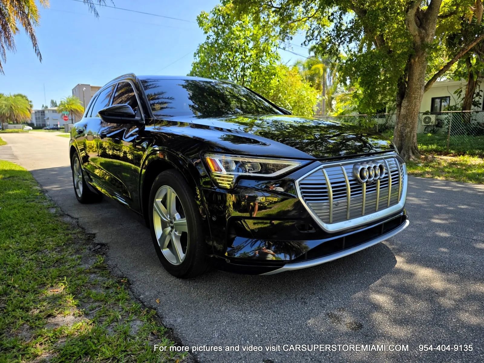 Used 2019 Audi e-tron Premium Plus AWD/4WD image 14