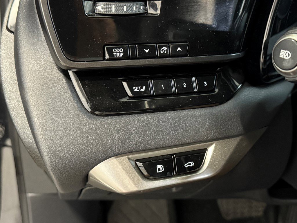 Used 2023 Lexus RX 350 Premium image 33