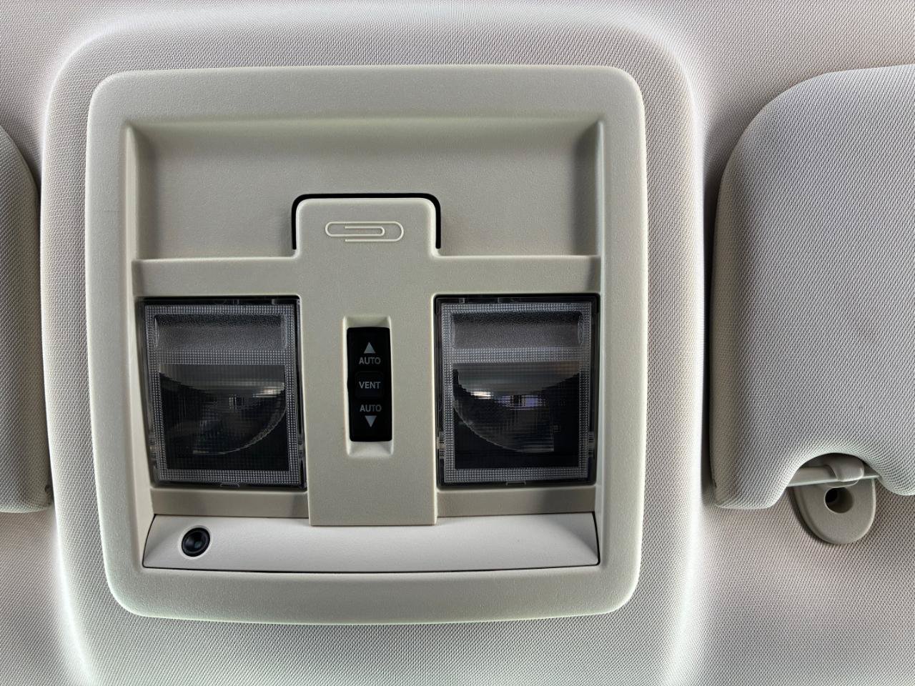 Used 2011 Jeep Liberty Limited Jet AWD/4WD image 10