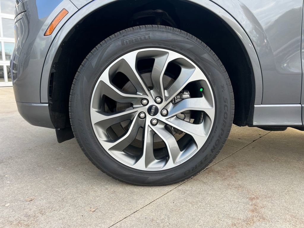 Used 2022 Lincoln Aviator Grand Touring image 30