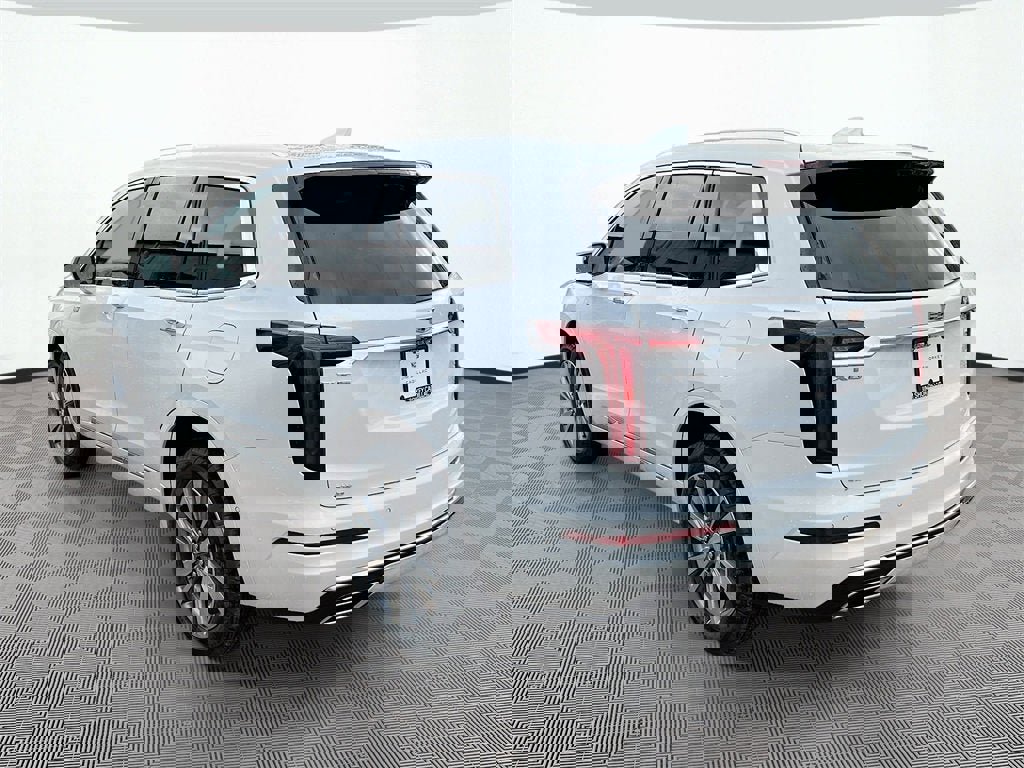 New 2025 Cadillac XT6 Premium Luxury w/ Technology Package image 7