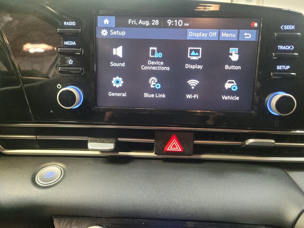 Used 2021 Hyundai Elantra SEL w/ Convenience Package FWD image 25