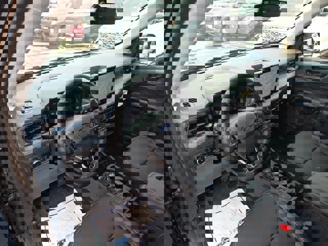 New 2025 Ford Maverick Lobo image 27