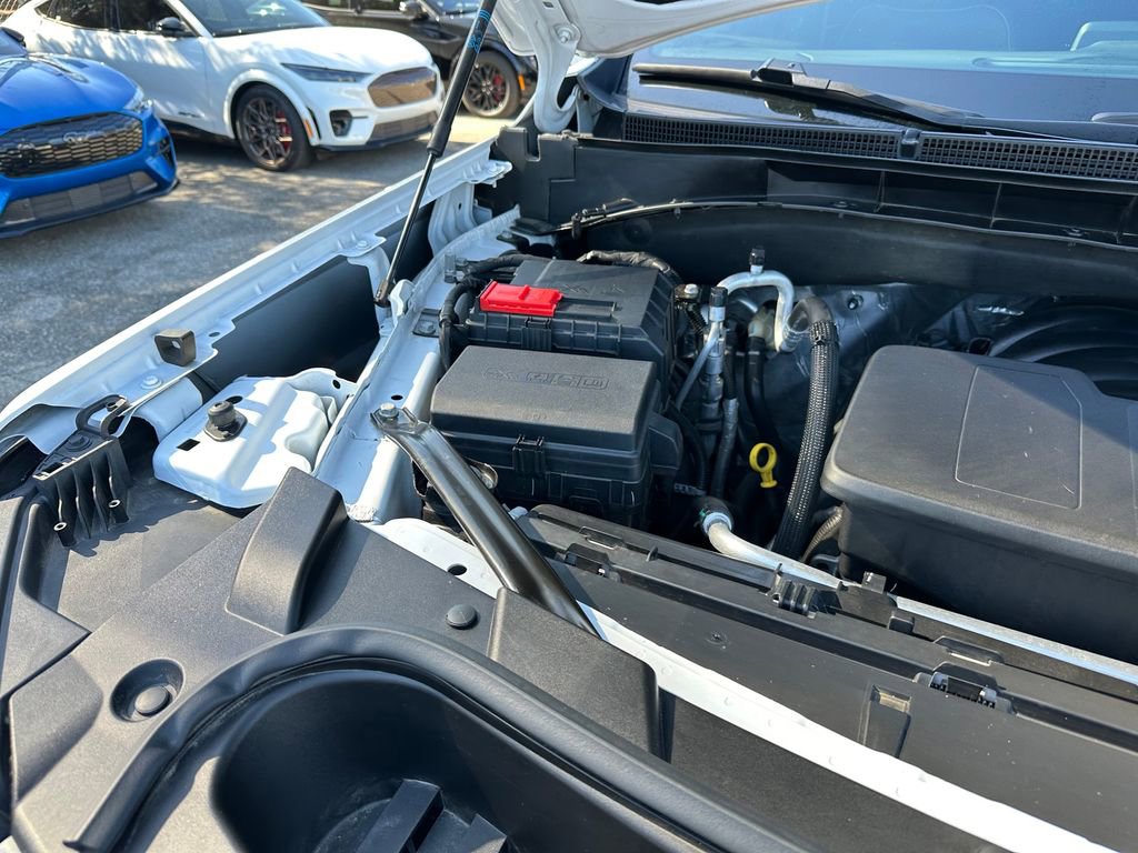 Used 2024 GMC Yukon AT4 w/ AT4 Premium Package image 20