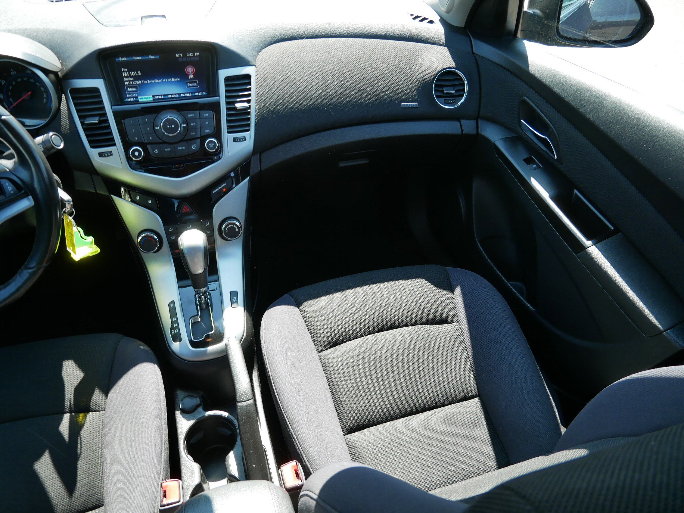 Used 2013 Chevrolet Cruze LT w/ Technology Package FWD image 11