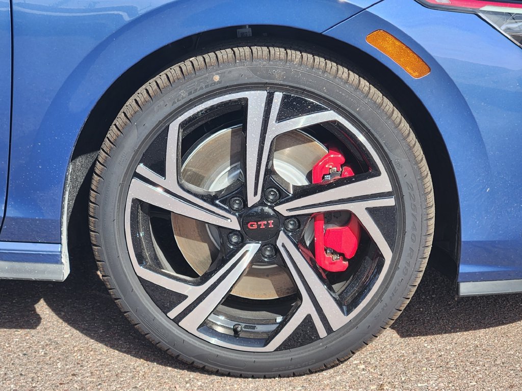 New 2026 Volkswagen GTI SE FWD image 29