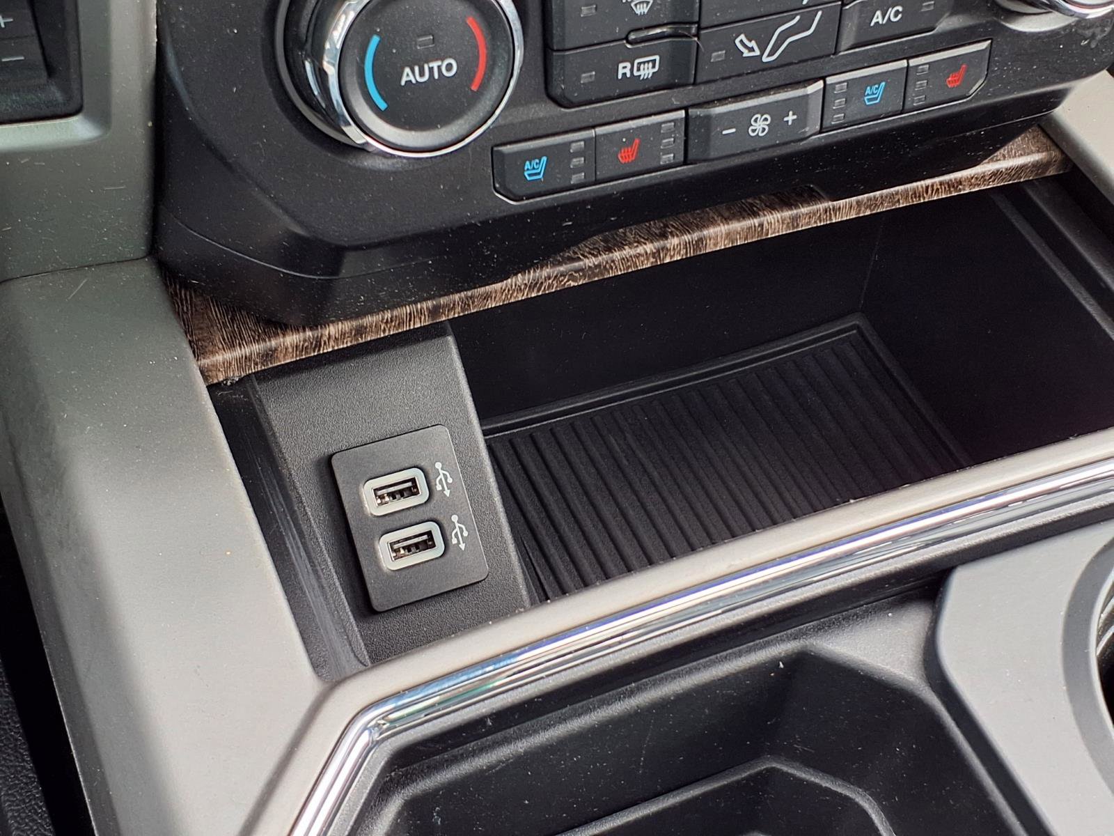 Used 2017 Ford F250 Lariat w/ Lariat Ultimate Package image 15