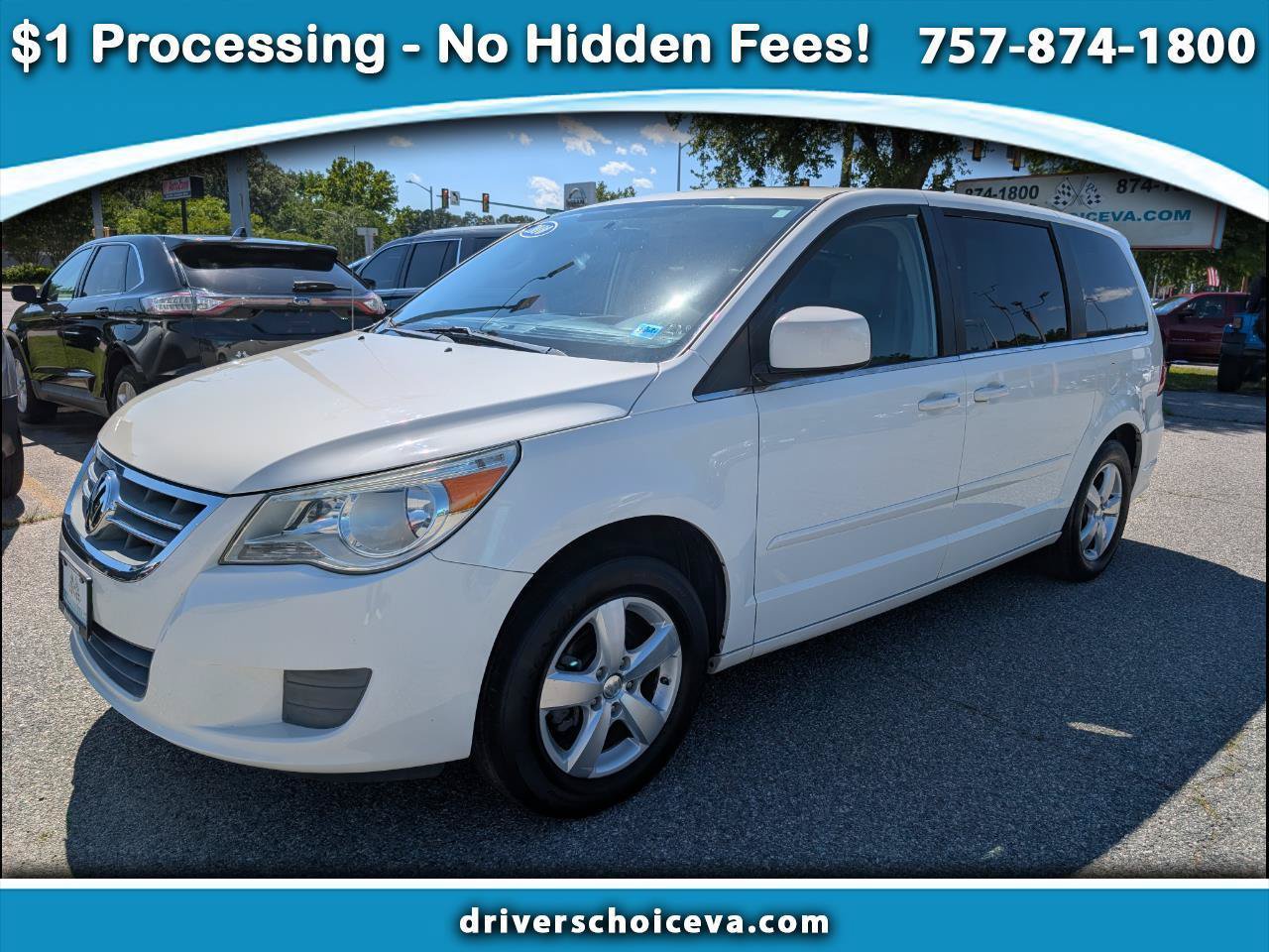 Used 2010 Volkswagen Routan SEL FWD image 1