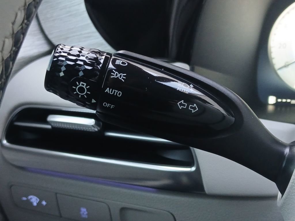 Used 2024 Hyundai Palisade Calligraphy FWD image 12
