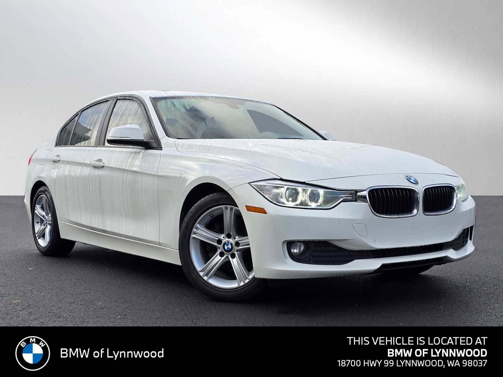 Used 2015 BMW 320i Sedan