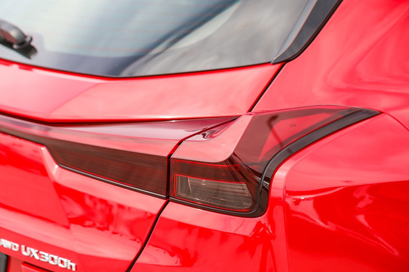 Used 2025 Lexus UX 300h AWD w/ Cold Area Package image 9