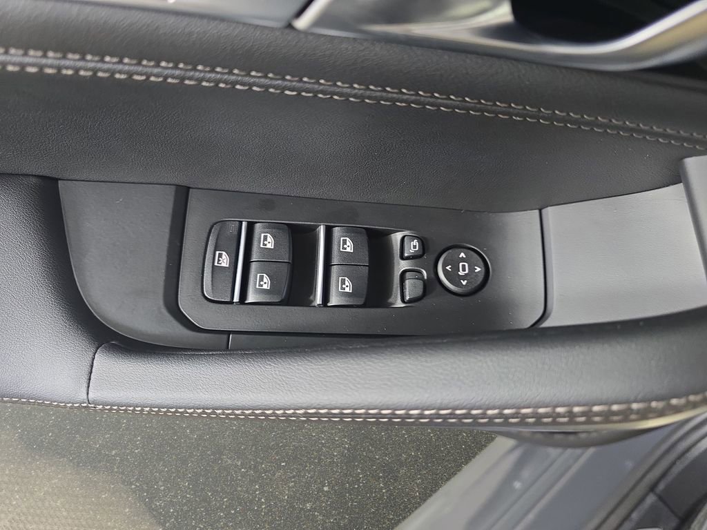New 2026 BMW X6 M60i AWD/4WD image 28