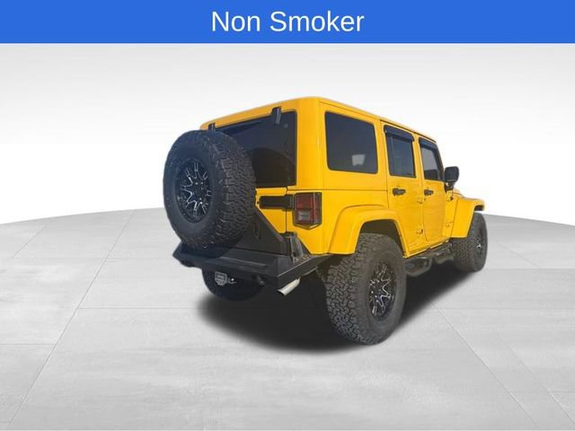 Used 2015 Jeep Wrangler Unlimited Sahara image 4