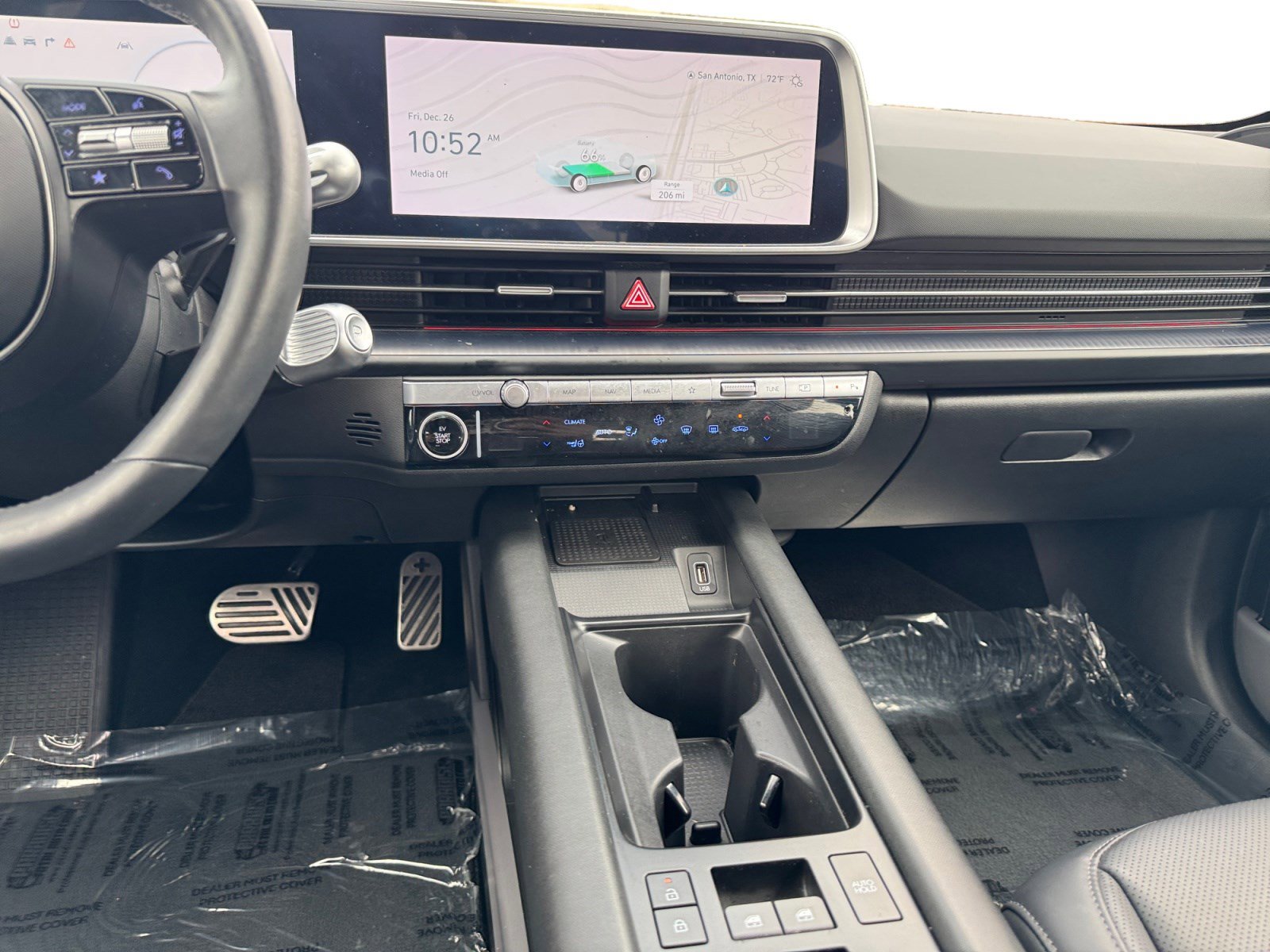 Used 2023 Hyundai Ioniq 6 Limited image 11