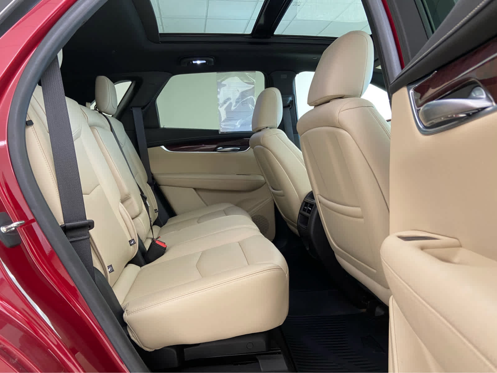 Used 2019 Cadillac XT5 Luxury image 16