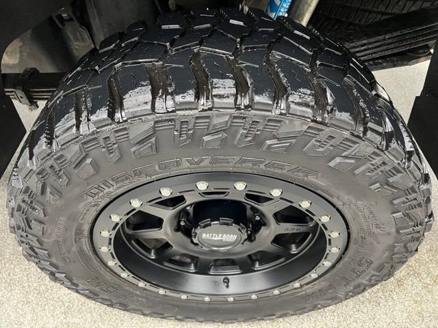Used 2024 GMC Sierra 2500 Denali Ultimate AWD/4WD image 16