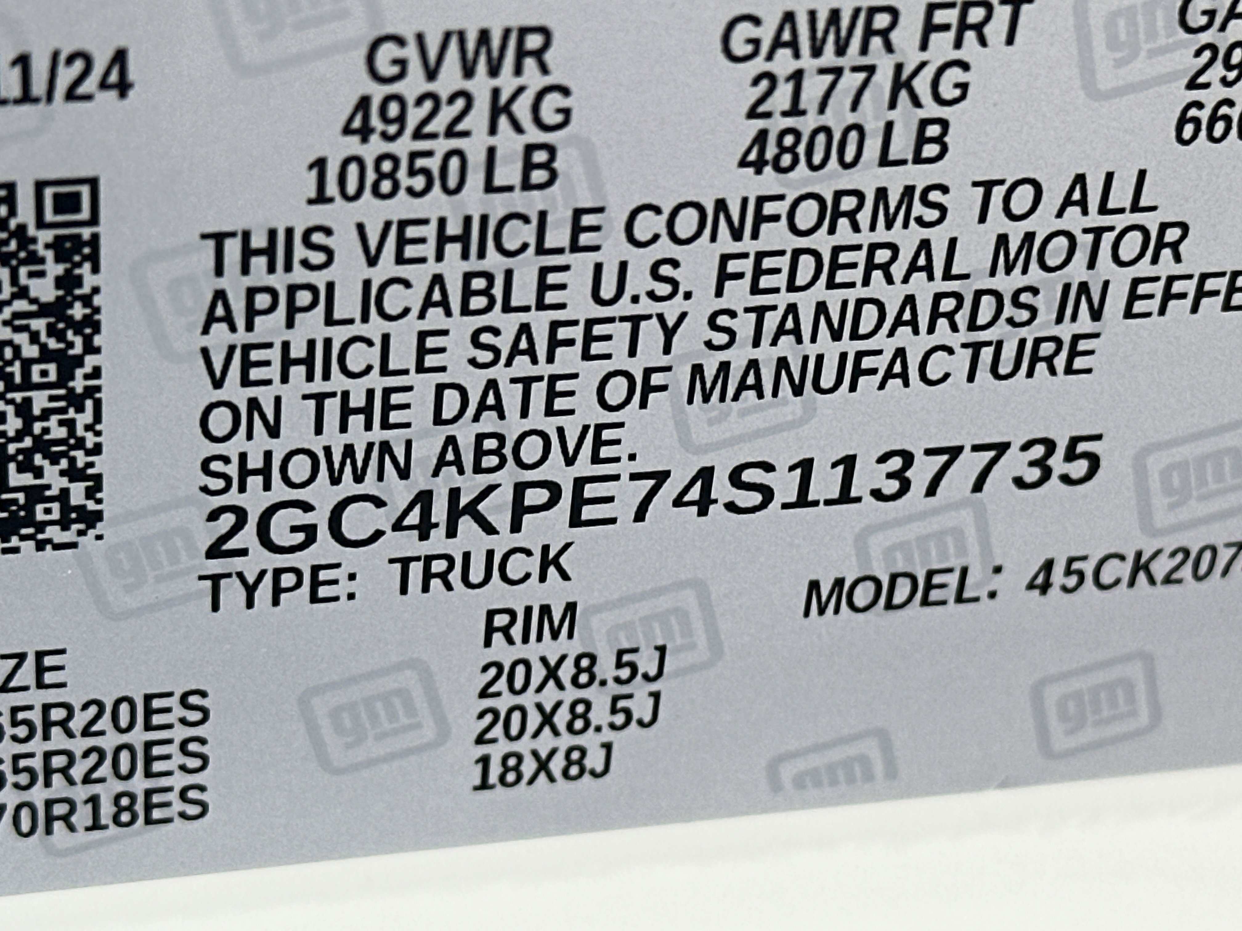 Certified 2025 Chevrolet Silverado 2500 LTZ w/ LTZ Plus Package image 33