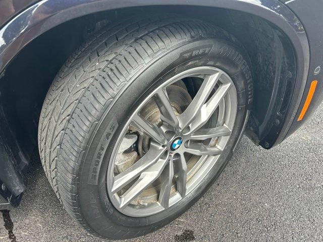 Used 2019 BMW X4 xDrive30i w/ M Sport Package 2 AWD/4WD image 33