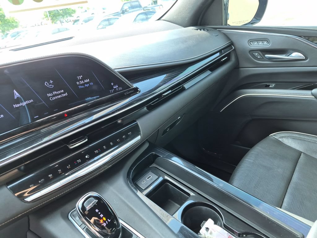 Used 2024 Cadillac Escalade Sport w/ LPO, ONYX Package AWD/4WD image 29