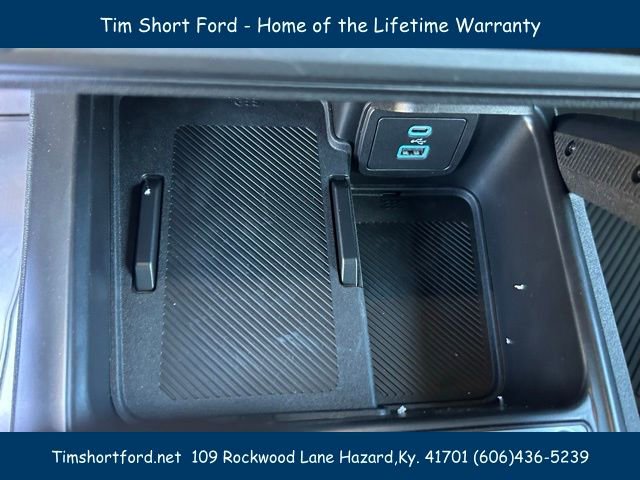 New 2025 Ford Bronco Badlands image 14