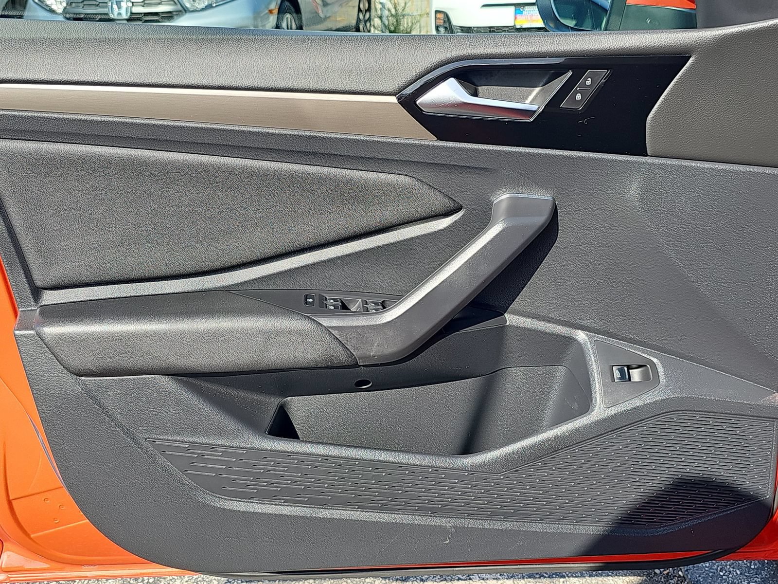 Used 2019 Volkswagen Jetta SEL Premium FWD image 25