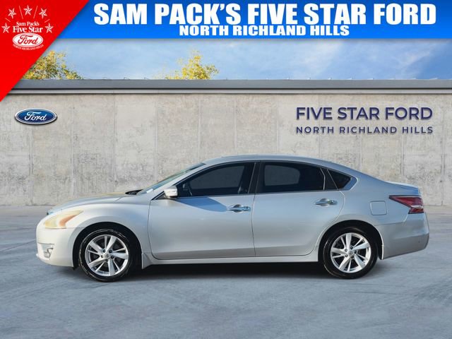 Used 2014 Nissan Altima 2.5 SV w/ Convenience Package image 6