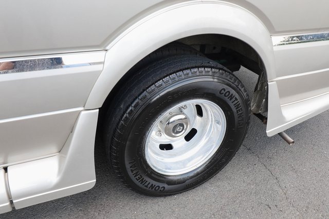 Used 2014 Mercedes-Benz Sprinter 3500 image 22